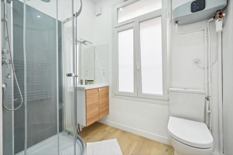 14e ,cosy 2 Pieces Renove Appartement